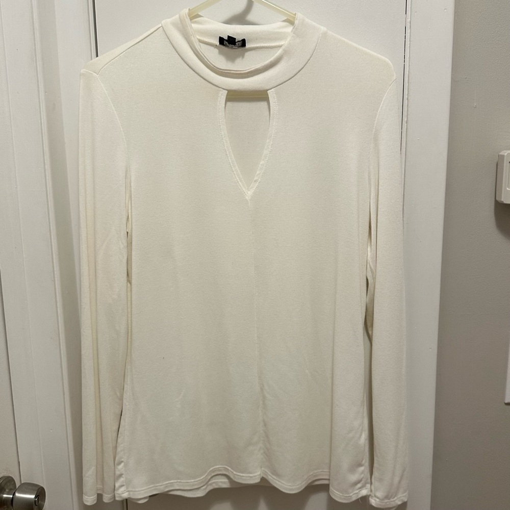 Bardot ivory cutout lightweight soft sweater top crew neck- Women's size L/10